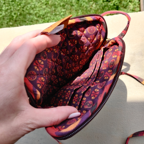 Like new hipster purse w/ID pocket - Picture 5 of 7